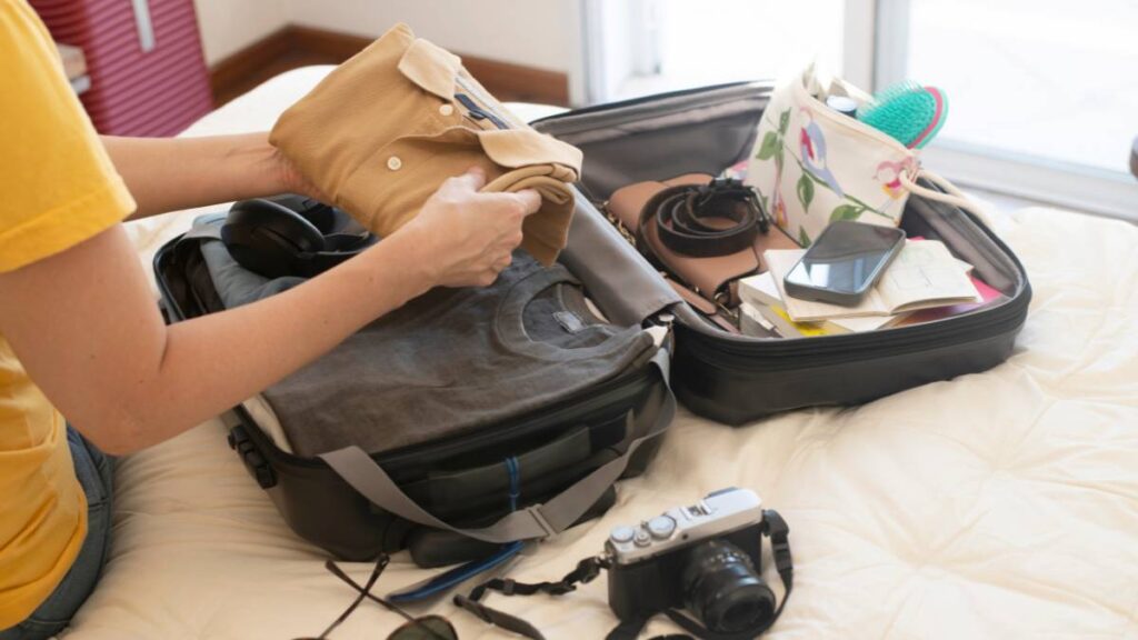 How to Dry Wet Clothes Overnight in a Hotel Room_ A Smart Micro Travel Skill