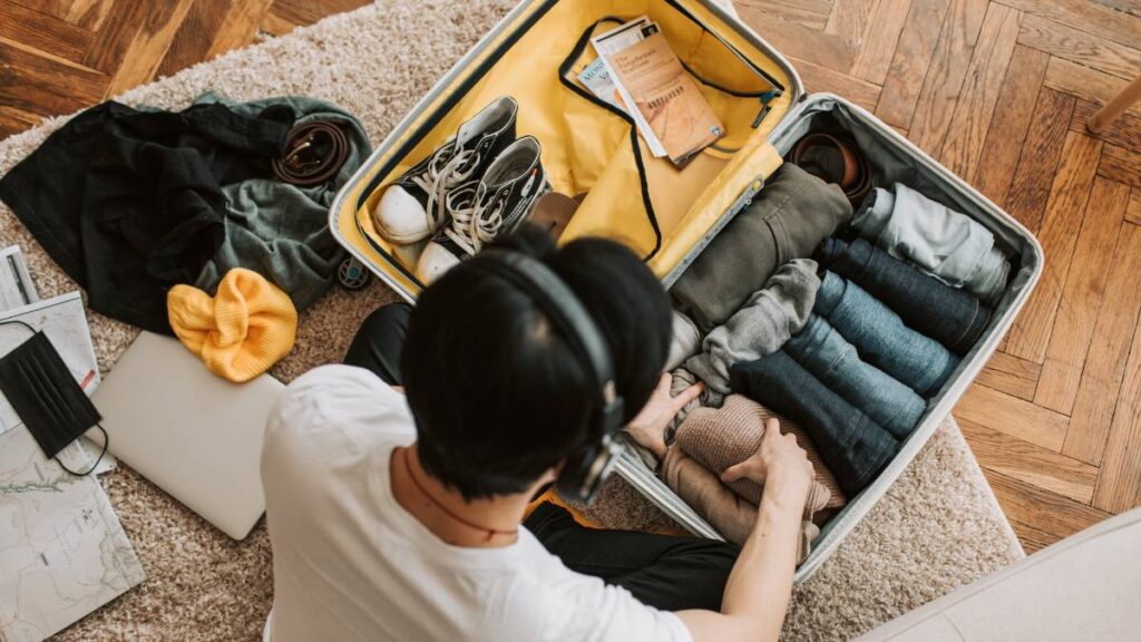 How to Keep Clothes Wrinkle-Free in a Suitcase