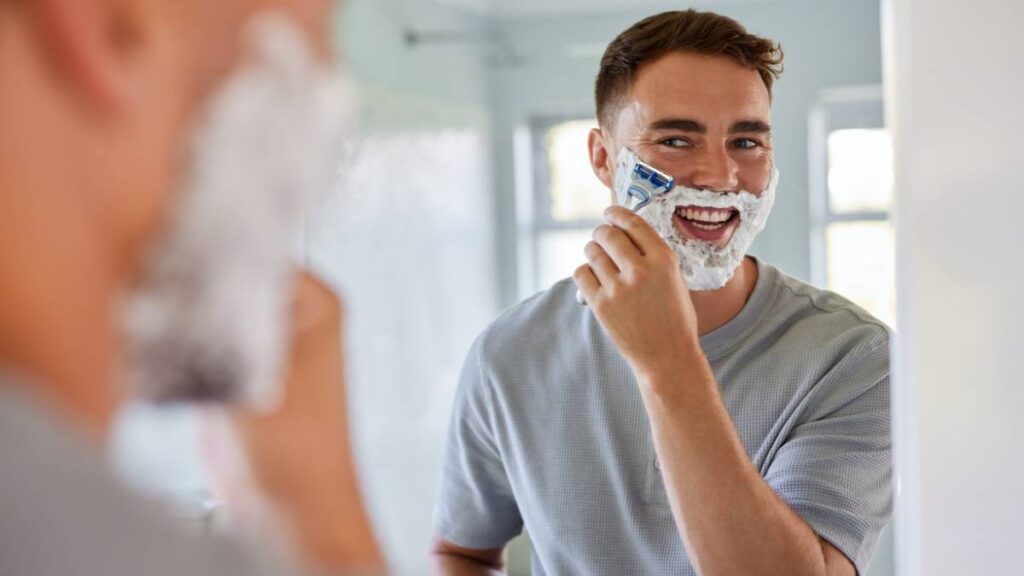Shaving Tips for Sensitive Skin at Home